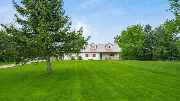 5 Acres of Land with Home for Sale in Marengo, Ohio