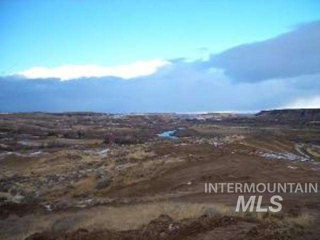 3 Acres of Land for Sale in Buhl, Idaho