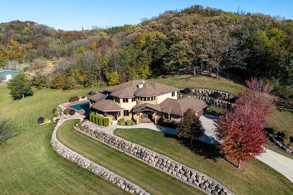 28.6 Acres of Land with Home for Sale in Lodi, Wisconsin