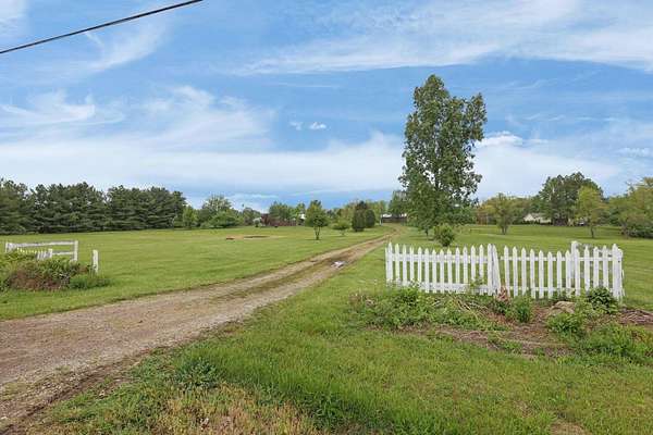 7.5 Acres of Land with Home for Sale in Circleville, Ohio