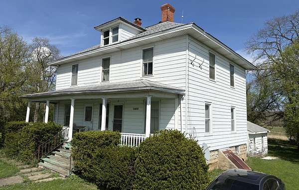 2.16 Acres of Land with Home for Sale in Lake Villa, Illinois