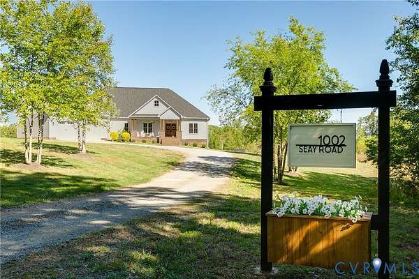 13.4 Acres of Land with Home for Sale in Sabot, Virginia