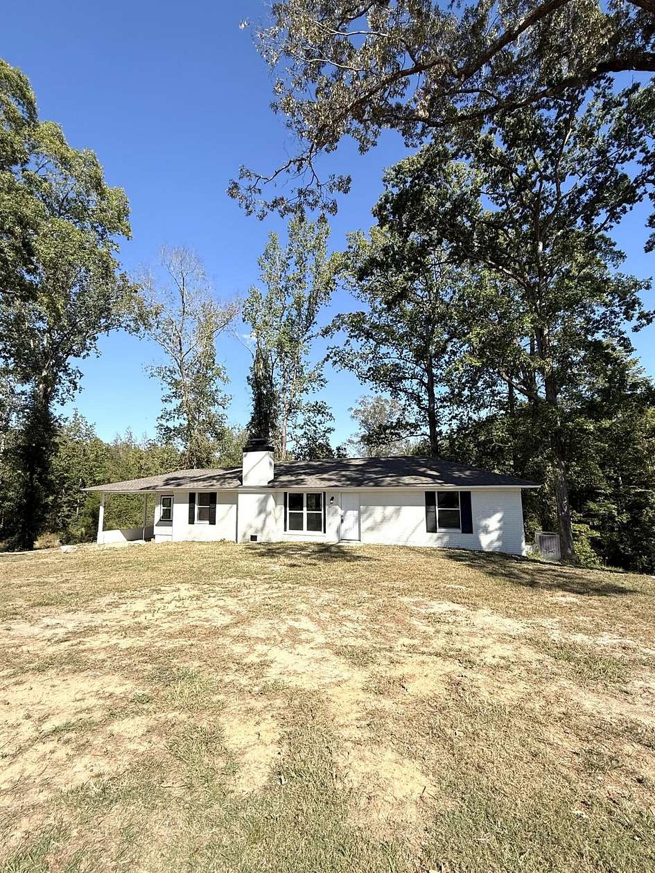 8 Acres of Land with Home for Sale in Vernon, Alabama
