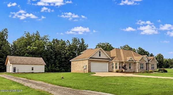 1.5 Acres of Land with Home for Sale in Starkville, Mississippi