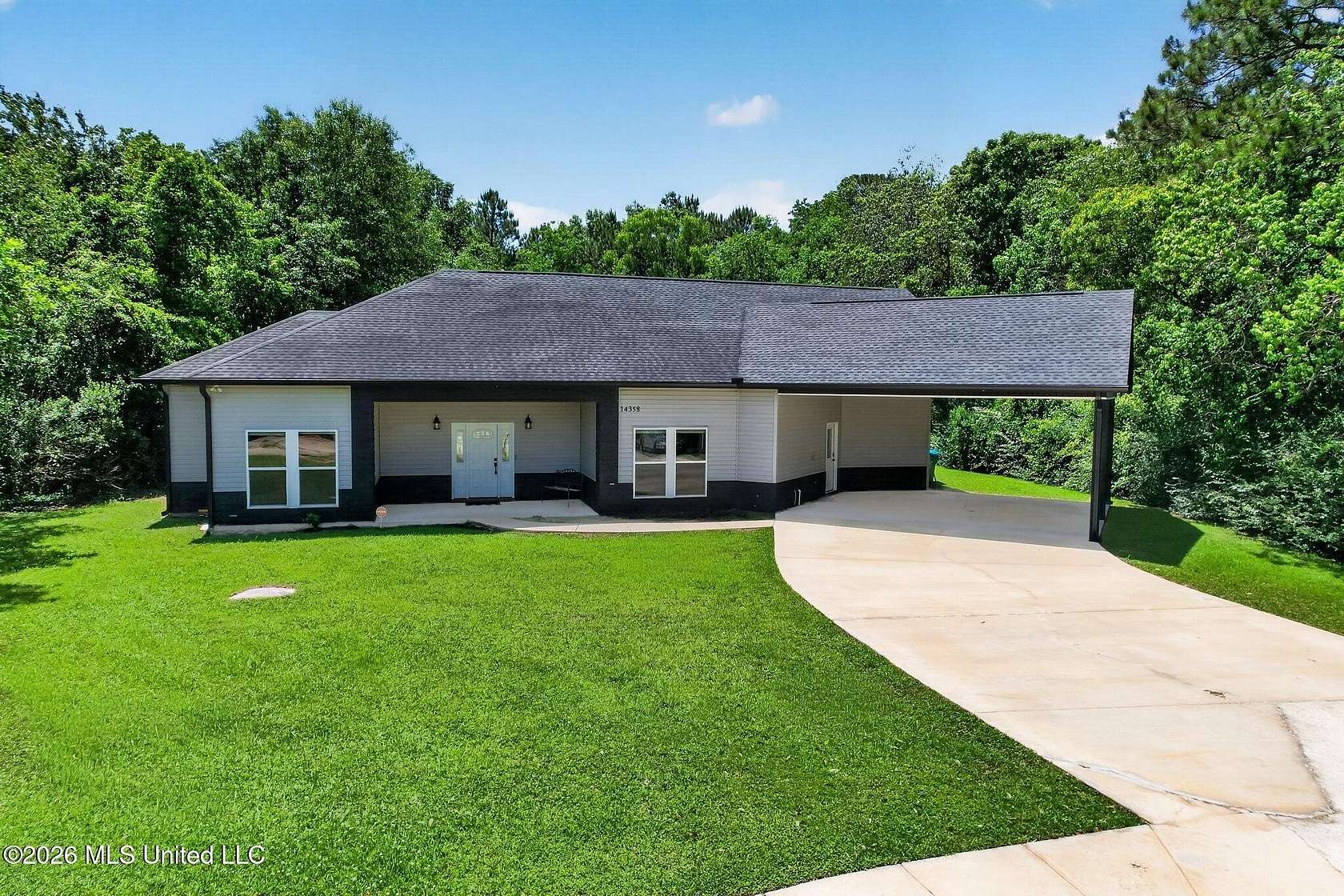 3.3 Acres of Land with Home for Sale in Gulfport, Mississippi