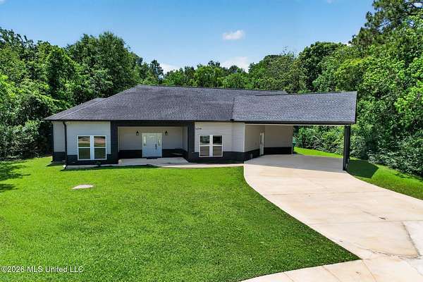 3.3 Acres of Land with Home for Sale in Gulfport, Mississippi