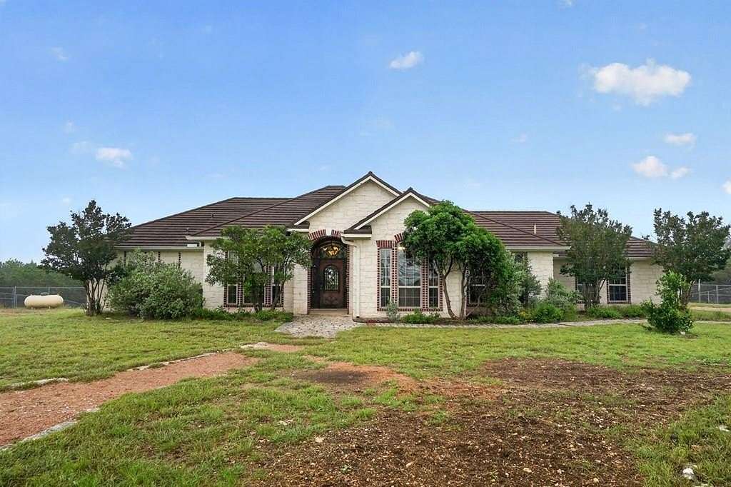 5.72 Acres of Land with Home for Sale in Kerrville, Texas