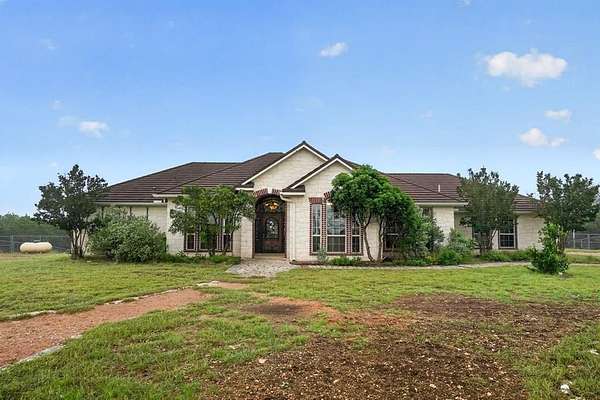 5.72 Acres of Land with Home for Sale in Kerrville, Texas
