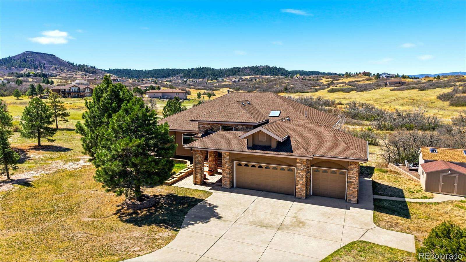 2.63 Acres of Land with Home for Sale in Castle Rock, Colorado