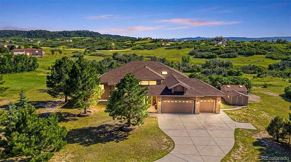 2.63 Acres of Land with Home for Sale in Castle Rock, Colorado