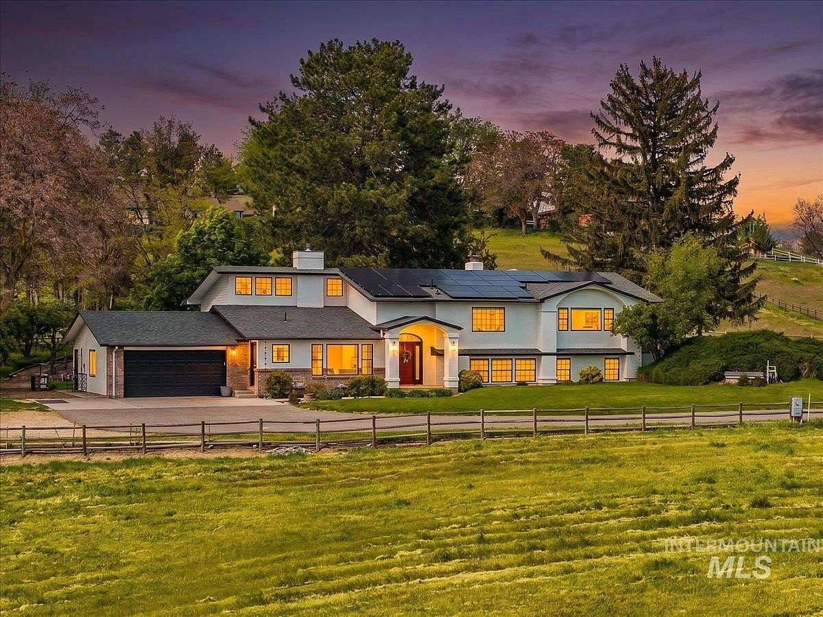 4.8 Acres of Land with Home for Sale in Eagle, Idaho