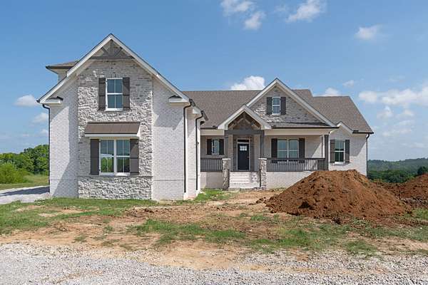 7.68 Acres of Land with Home for Sale in Columbia, Tennessee