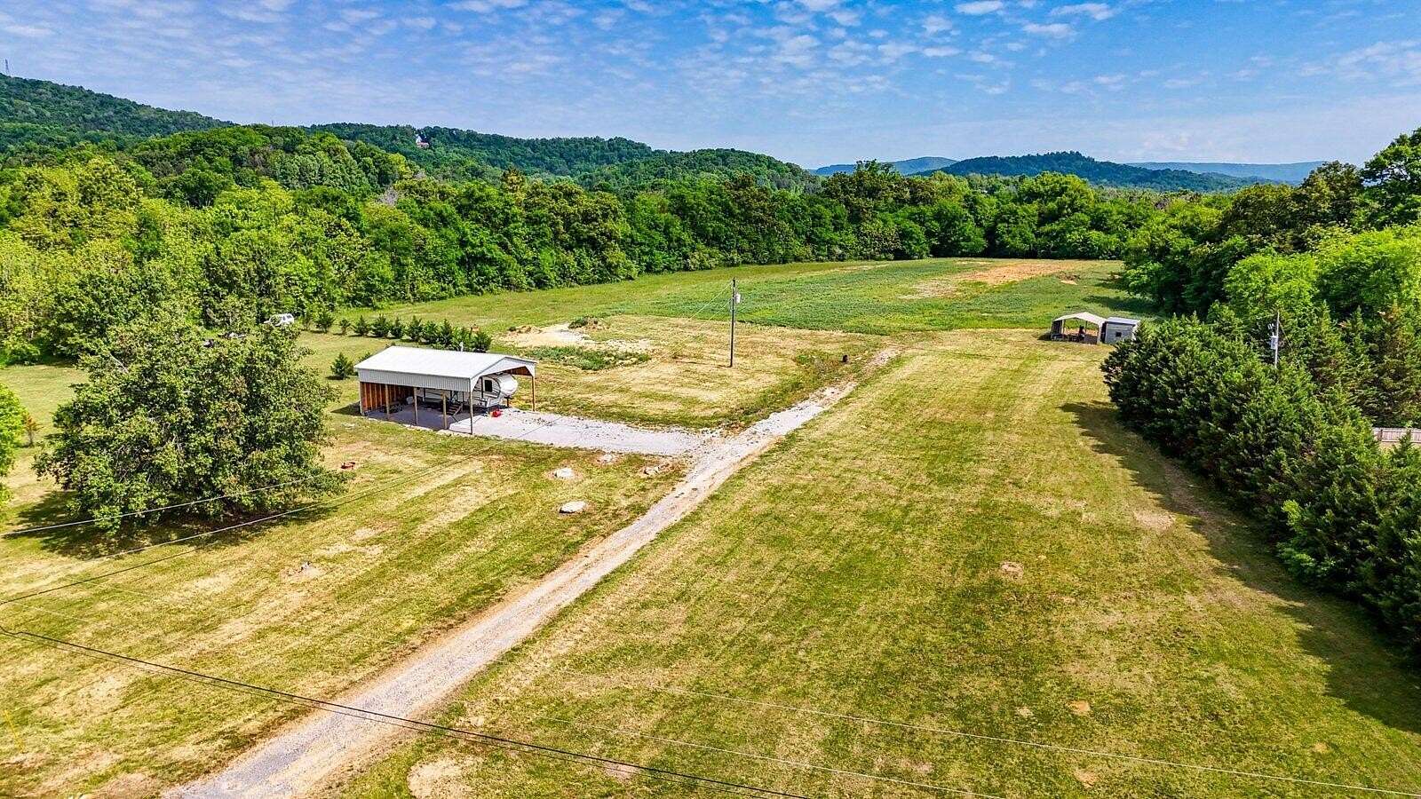 8.44 Acres of Land for Sale in Trenton, Georgia