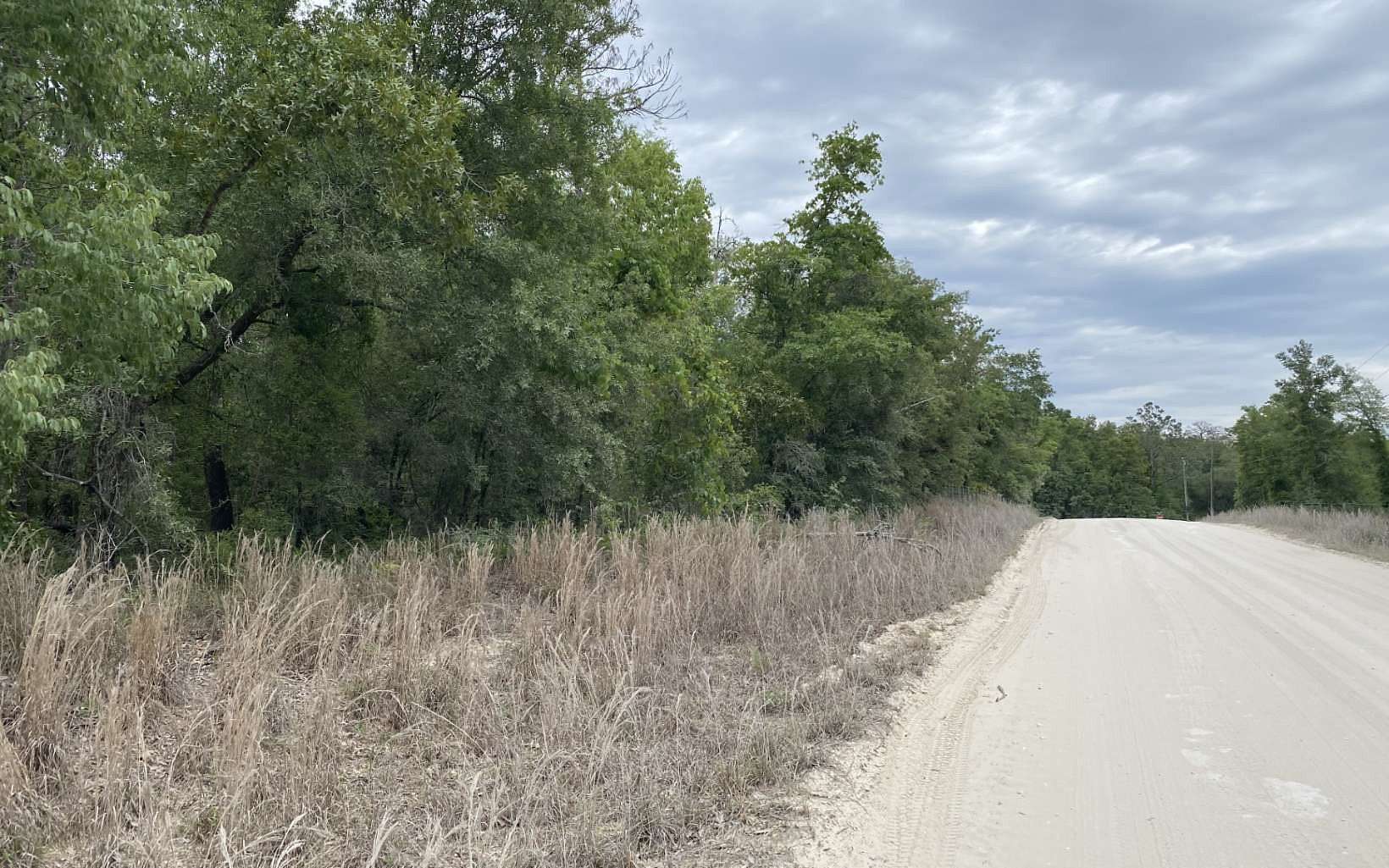 4 Acres of Residential Land for Sale in O'Brien, Florida