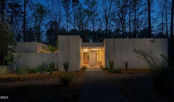 28.4 Acres of Land with Home for Sale in Chapel Hill, North Carolina