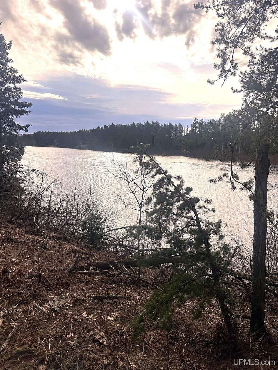 1.6 Acres of Residential Land for Sale in Ishpeming, Michigan
