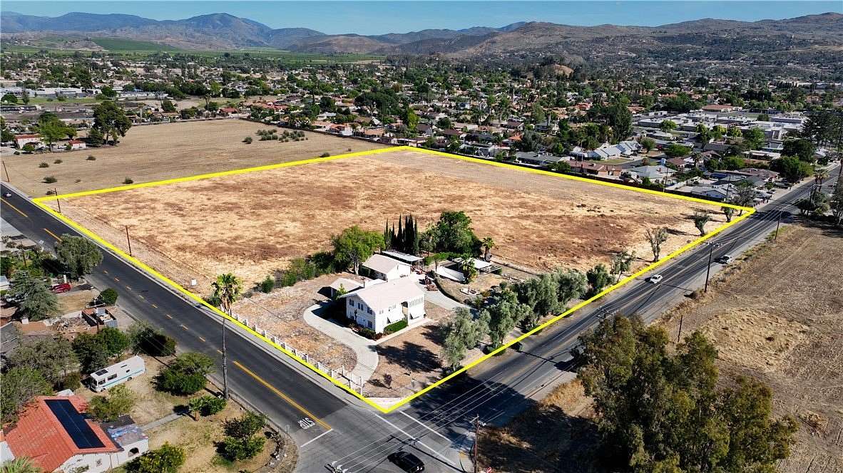 9 Acres of Land with Home for Sale in Hemet, California