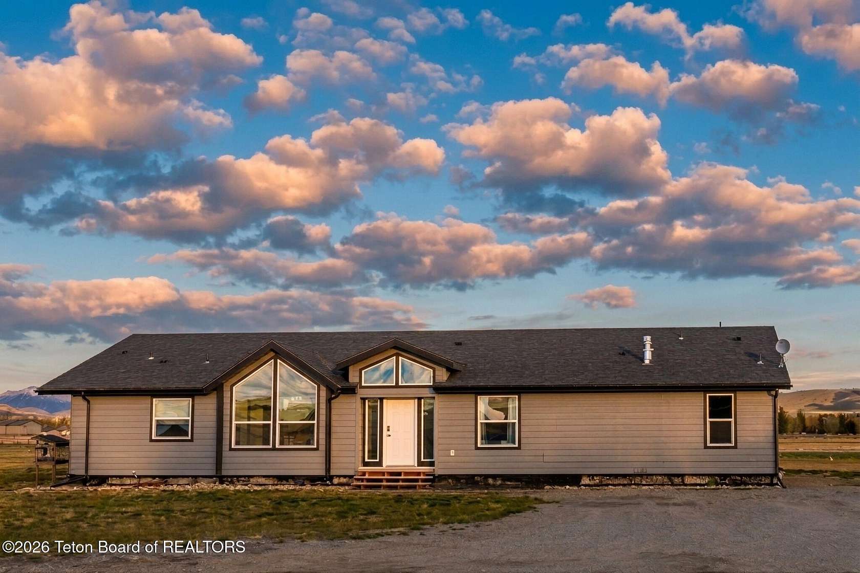 2.52 Acres of Land with Home for Sale in Pinedale, Wyoming