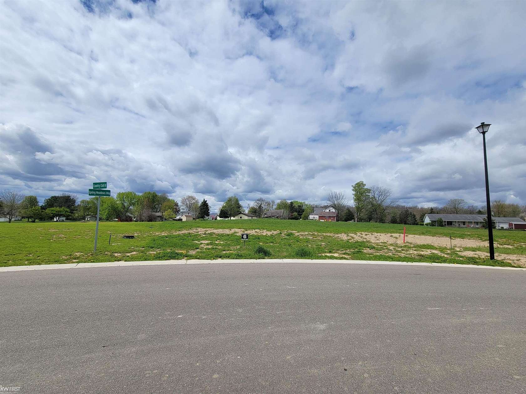 0.75 Acres of Residential Land for Sale in Linden, Michigan