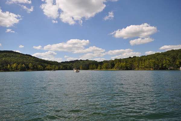 10 Acres of Residential Land for Sale in Blue Eye, Missouri