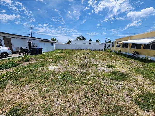 0.05 Acres of Land for Sale in Bradenton, Florida