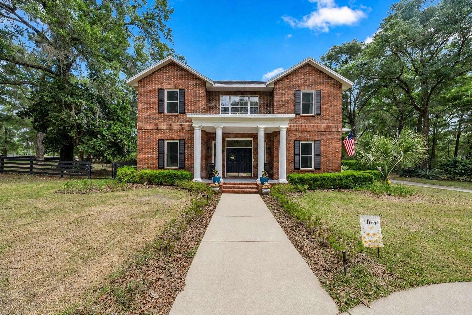 2.3 Acres of Land with Home for Sale in Ocala, Florida