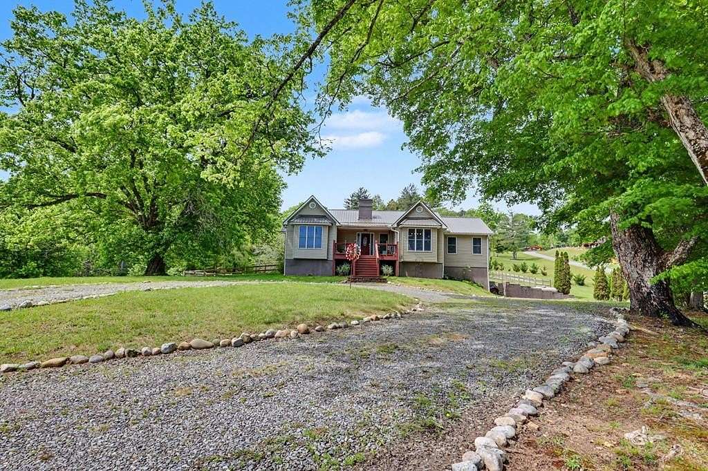 7.5 Acres of Land with Home for Sale in Murphy, North Carolina
