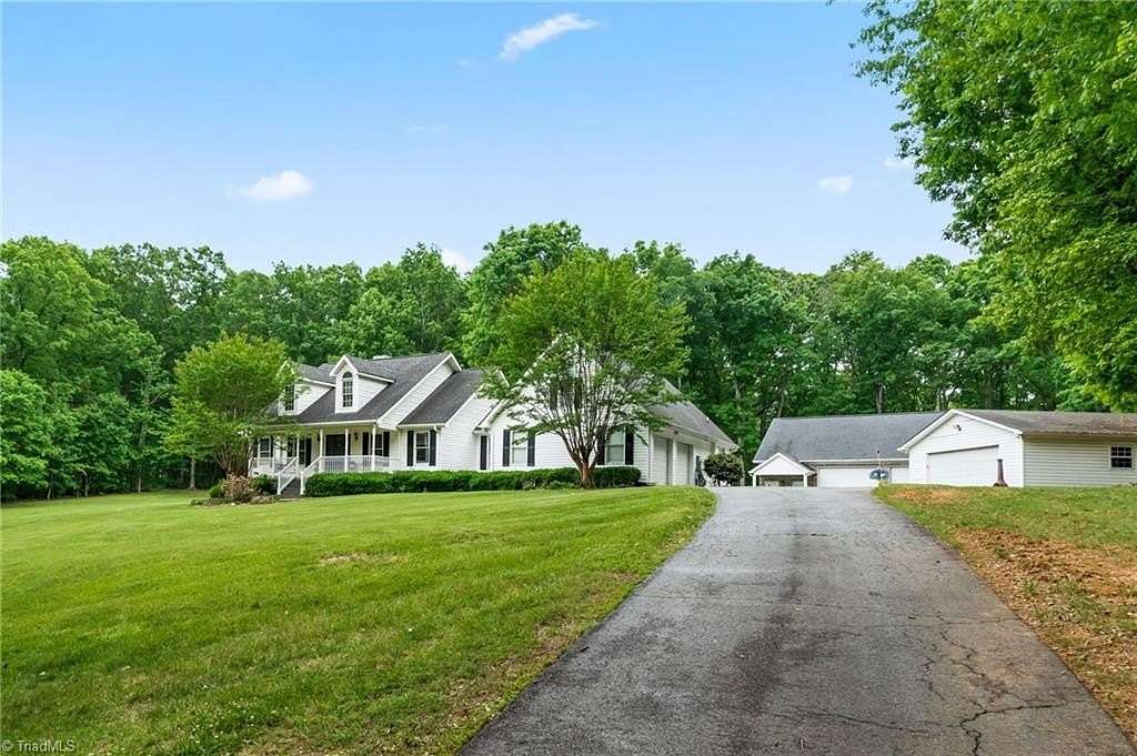 25 Acres of Land with Home for Sale in Lexington, North Carolina