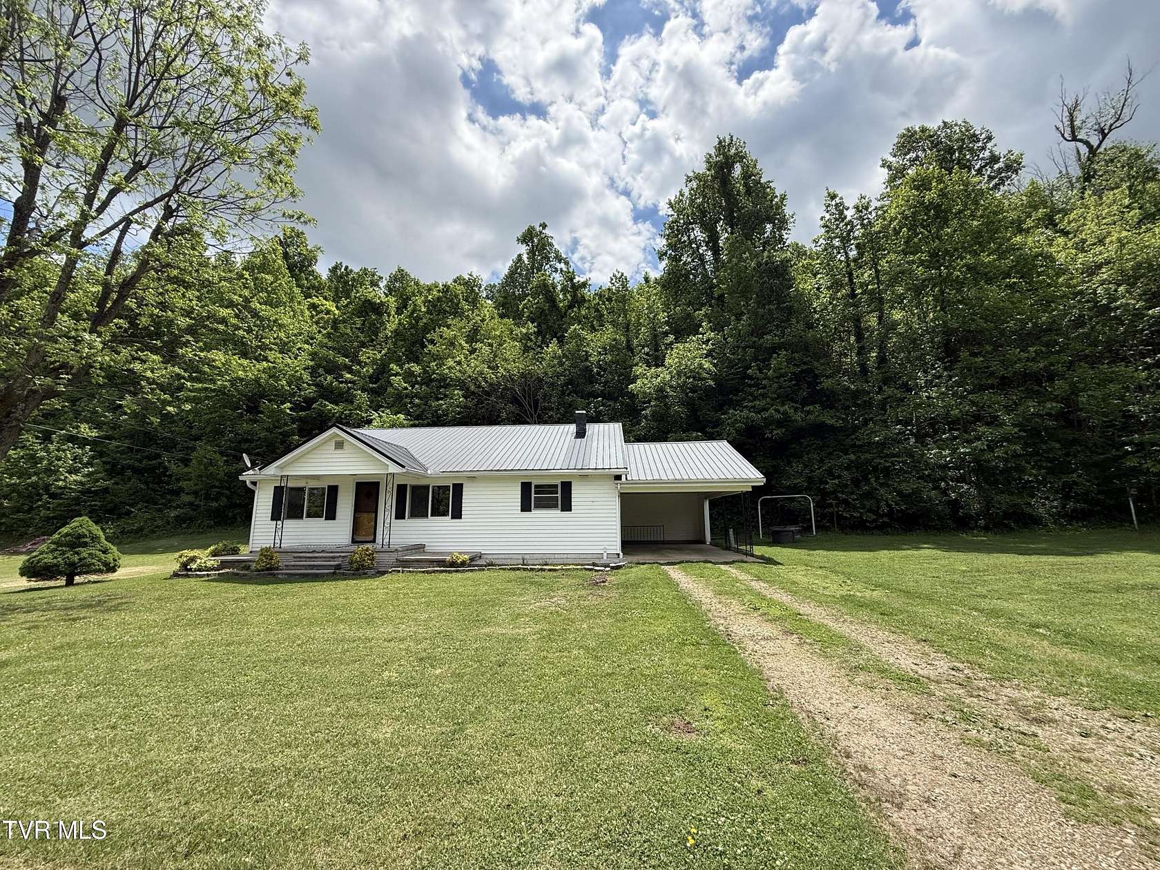 3.4 Acres of Land with Home for Sale in Chuckey, Tennessee