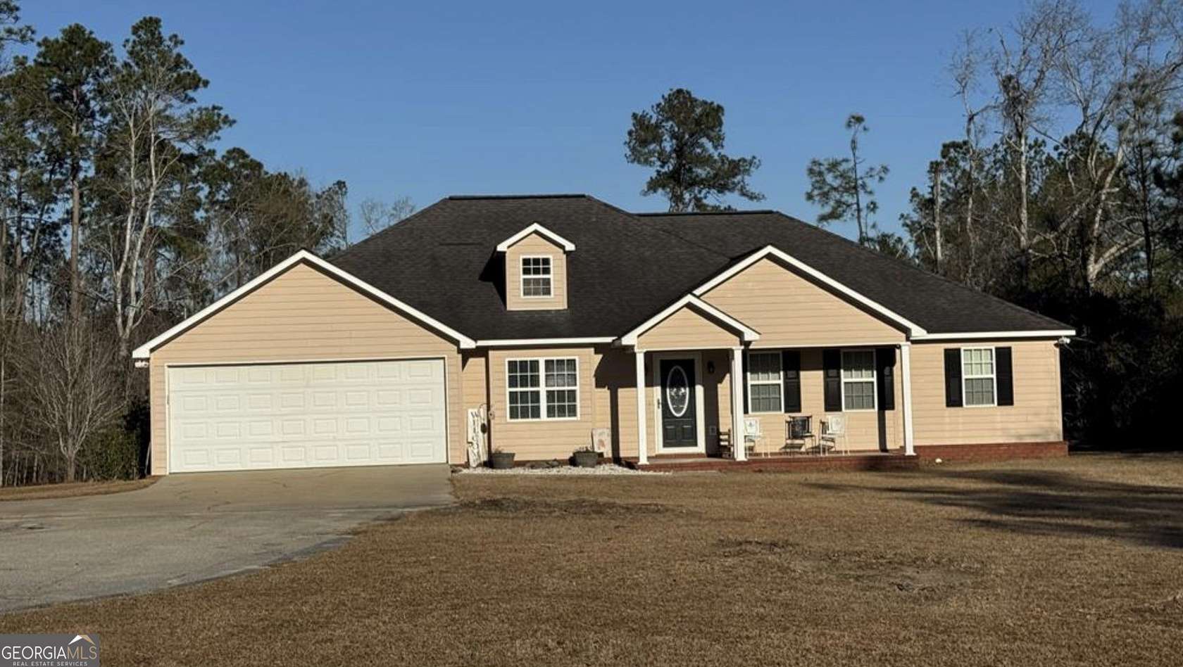 2.39 Acres of Land with Home for Sale in Vidalia, Georgia