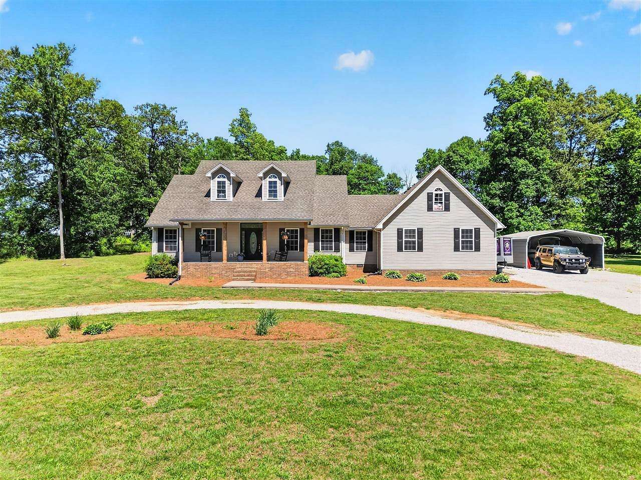 2.42 Acres of Land with Home for Sale in Lewisburg, Kentucky