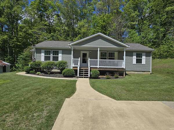 8.56 Acres of Land with Home for Sale in Bowling Green, Indiana