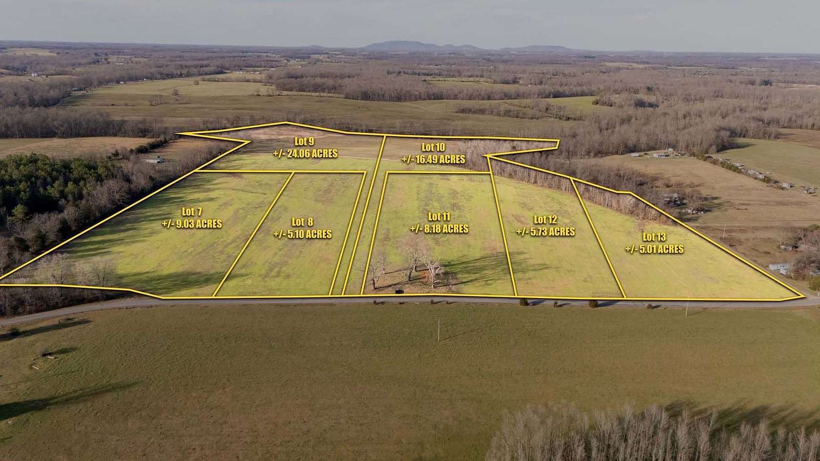 16 Acres of Land for Auction in Morrison, Tennessee