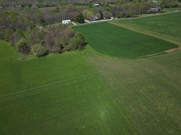 5.3 Acres of Residential Land for Sale in Springfield, Tennessee