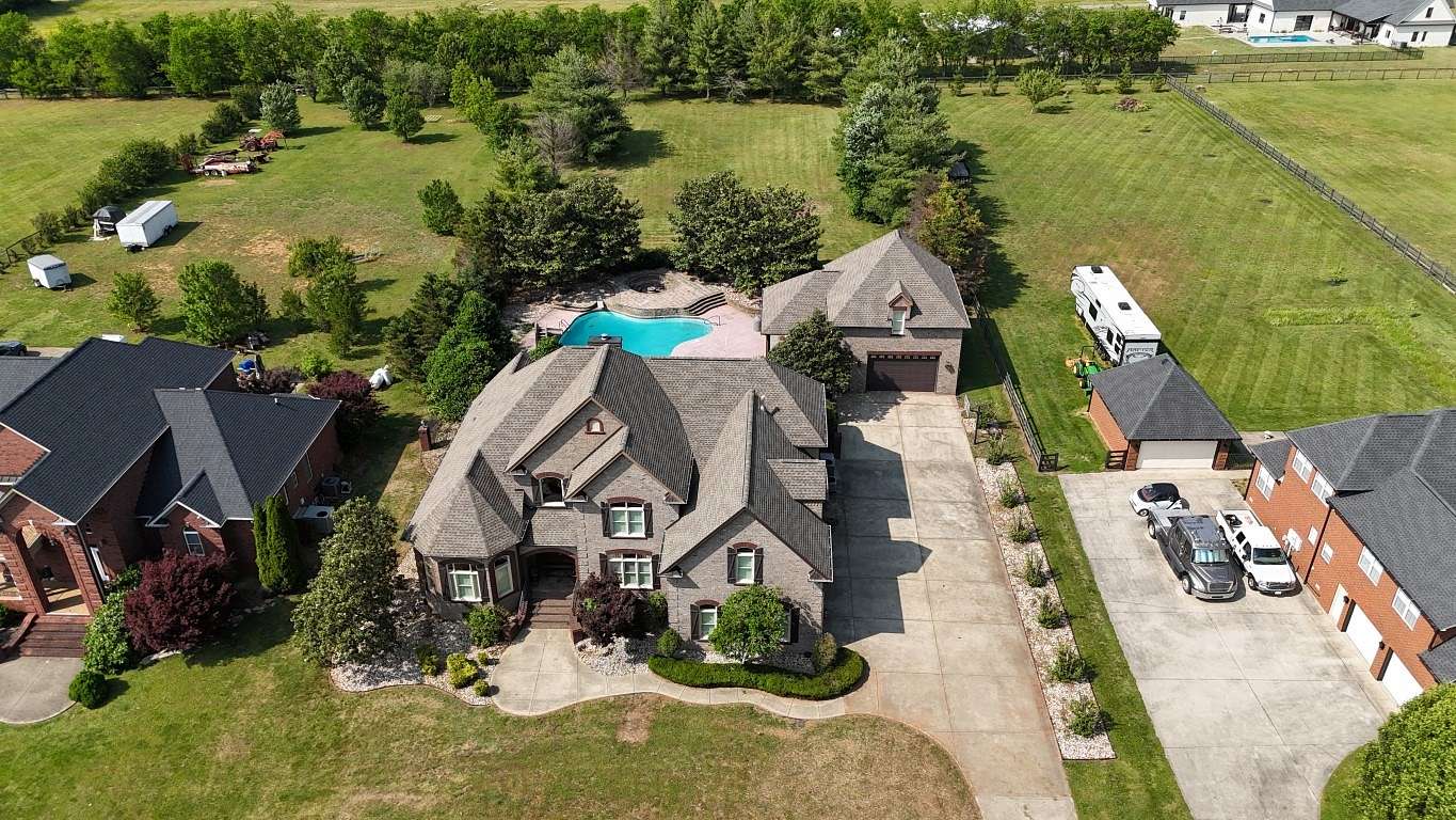 2 Acres of Land with Home for Auction in Christiana, Tennessee