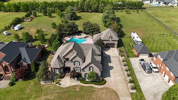 2 Acres of Land with Home for Auction in Christiana, Tennessee