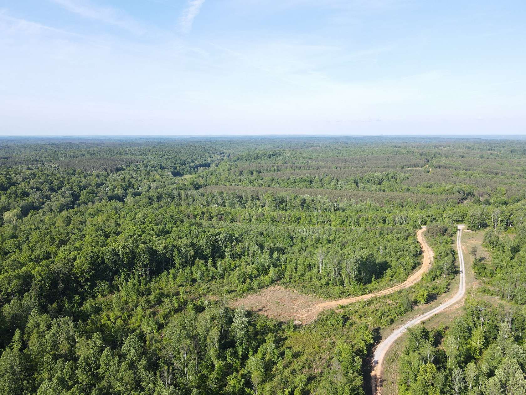 24 Acres of Recreational & Residential Land for Sale in Stewart, Tennessee