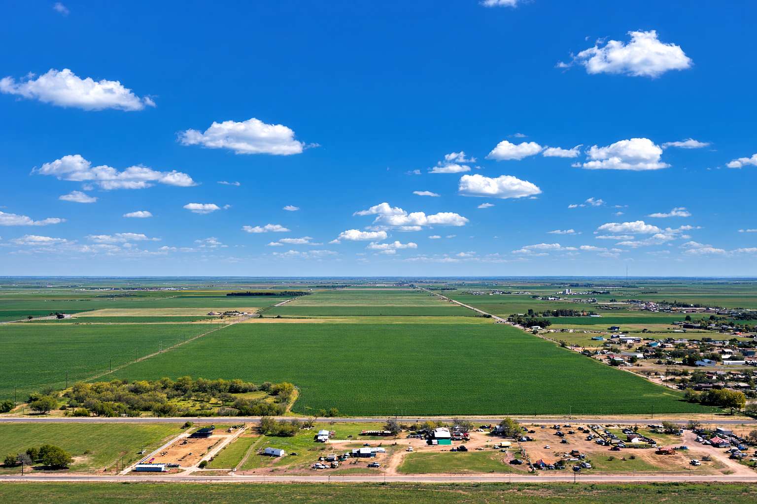 10 Acres of Land for Sale in Levelland, Texas