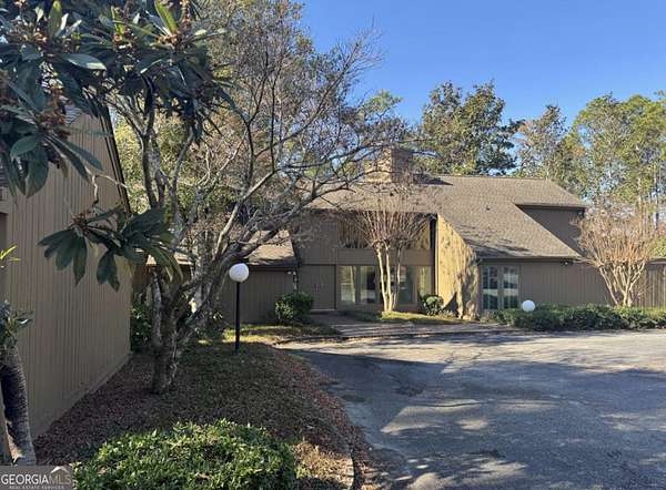 2.43 Acres of Land with Home for Sale in Vidalia, Georgia