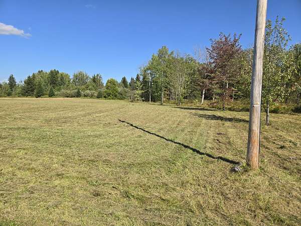 2.83 Acres of Residential Land for Sale in Mapleton, Maine