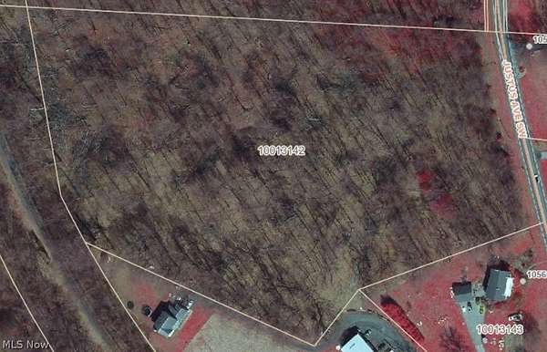 9.46 Acres of Residential Land for Sale in Beach City, Ohio