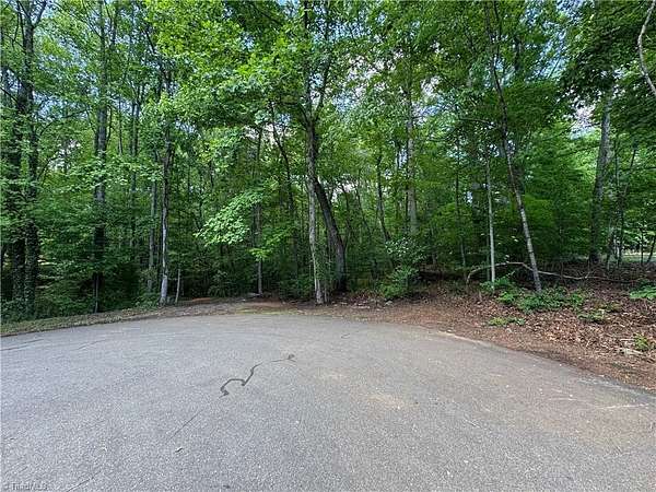 1.33 Acres of Residential Land for Sale in Pfafftown, North Carolina