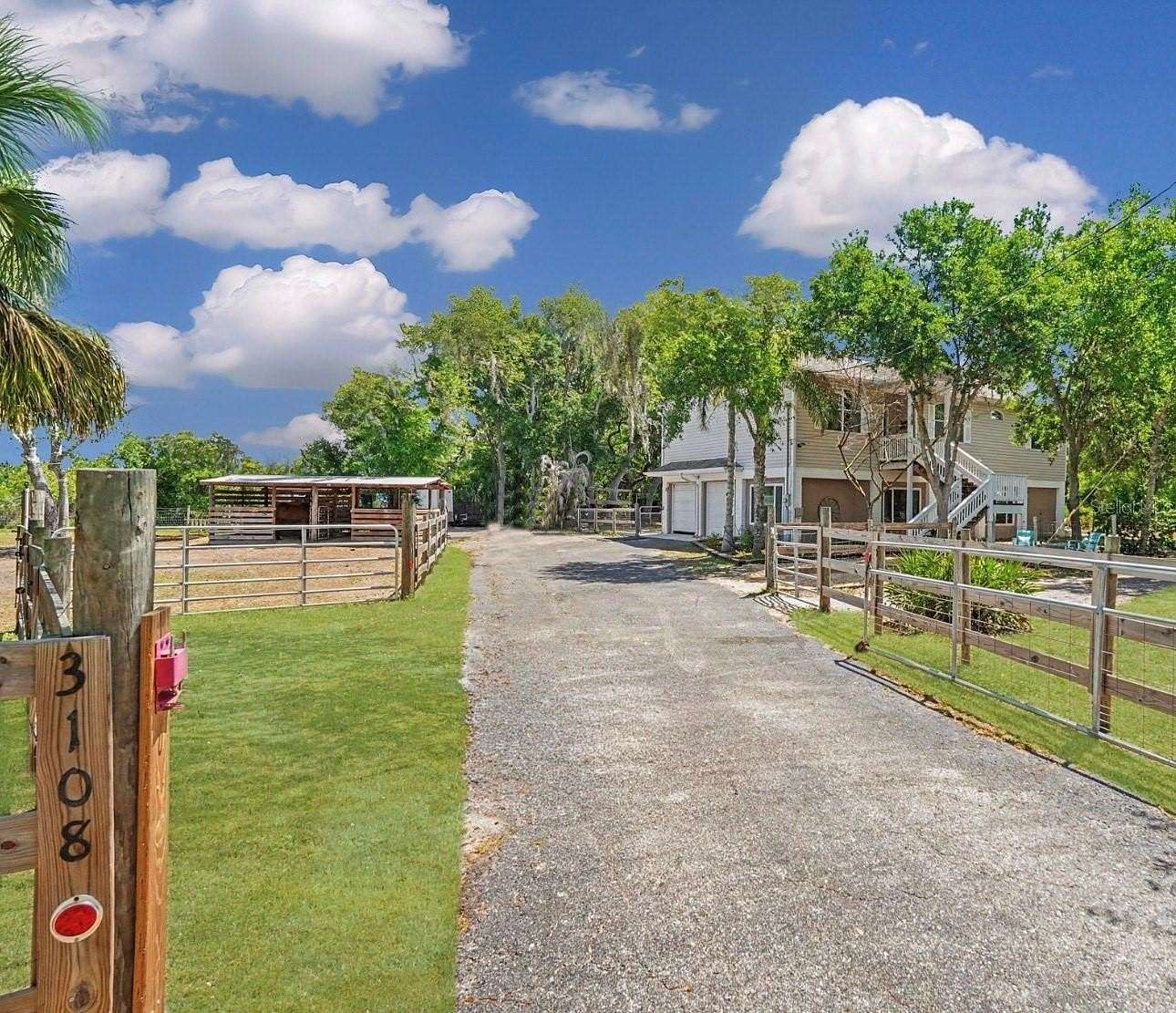 2.33 Acres of Land with Home for Sale in Wimauma, Florida