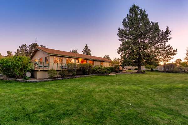 10 Acres of Land with Home for Sale in Redmond, Oregon