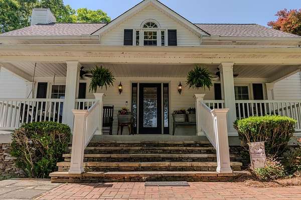 31.4 Acres of Land with Home for Sale in Rockmart, Georgia