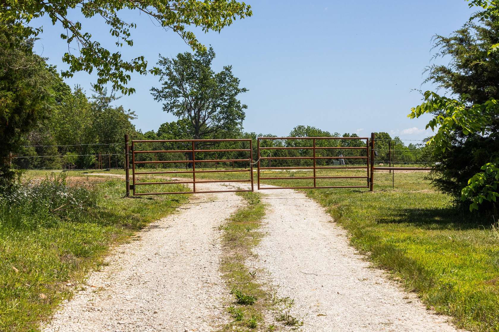 13.8 Acres of Land for Sale in Bois D'Arc, Missouri