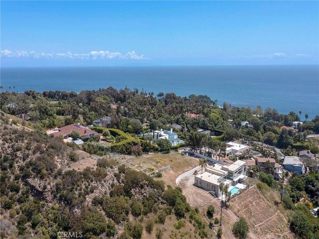 4.3 Acres of Residential Land for Sale in Malibu, California
