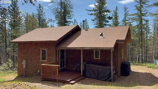 5.6 Acres of Land with Home for Sale in Goldendale, Washington