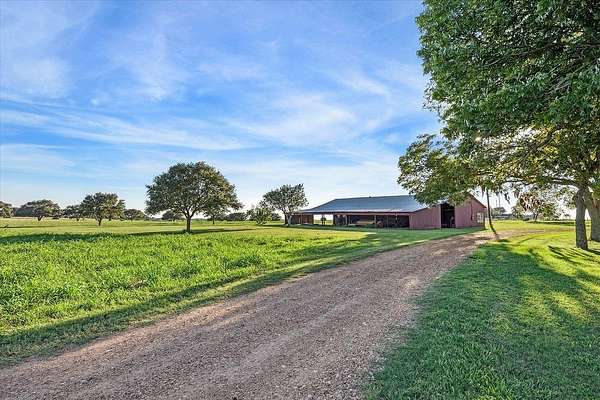 25.9 Acres of Agricultural Land for Sale in Round Top, Texas
