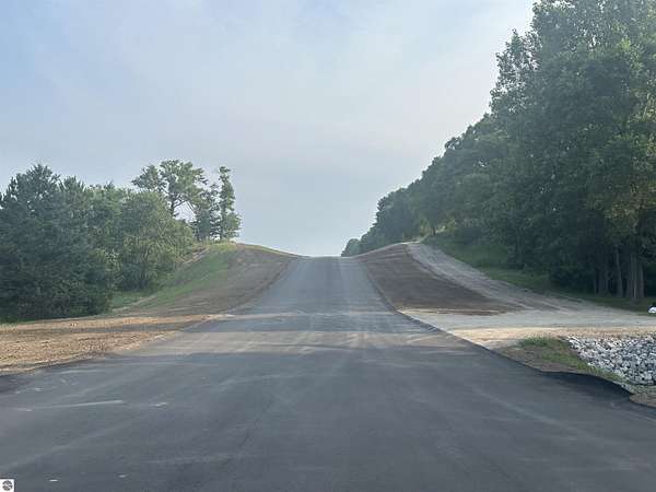10 Acres of Land for Sale in Glen Arbor, Michigan